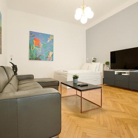 Standard Apartment By Hi5 - St. King Street 16. ブダペスト エクステリア 写真