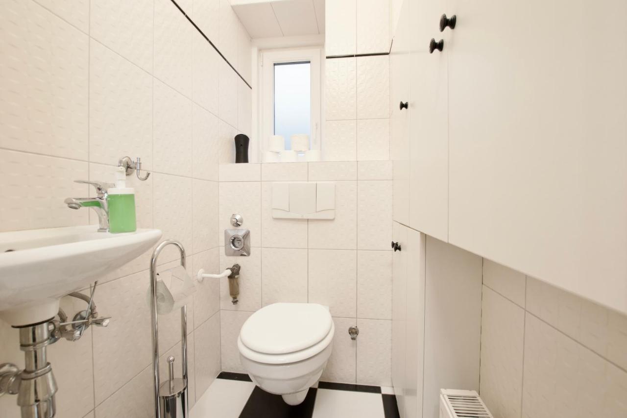 Standard Apartment By Hi5 - St. King Street 16. ブダペスト エクステリア 写真