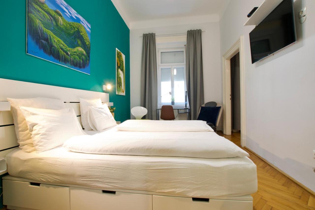 Standard Apartment By Hi5 - St. King Street 16. ブダペスト エクステリア 写真